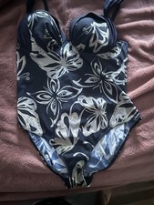 Shape badeanzug bügel gebraucht kaufen  Göttingen