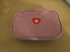 Kleine medikamententasche rosa gebraucht kaufen Kleine medikamententasche rosa gebraucht kaufen  Limburg a. d. Lahn
