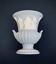 Vaso neoclassico wedgwood usato  Villanova di Camposampiero