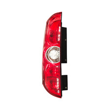 Fanale posteriore sinistro usato Fanale posteriore sinistro usato  Iglesias