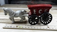 Carroça de gelo vintage de ferro fundido branca puxada por cavalo brinquedo treinador de palco comprar usado  Enviando para Brazil