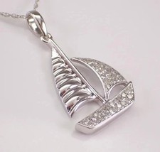 Usado, Colar pingente redondo simulado de diamante "veleiro" folheado a ouro branco 14K 1 quilate comprar usado  Enviando para Brazil