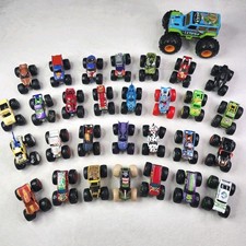 Usado, Lote de 30 Hot Wheels Monster Jam Monster Trucks em escala 1/64  comprar usado Usado, Lote de 30 Hot Wheels Monster Jam Monster Trucks em escala 1/64  comprar usado  Enviando para Brazil