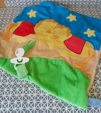 Doudou plat lion d'occasion  Le Faouët