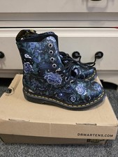 Dr. martens womens for sale  DUNSTABLE