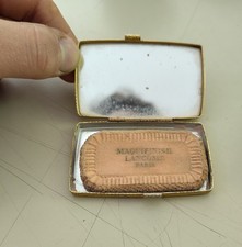 Poudrier lancôme paris d'occasion Poudrier lancôme paris d'occasion  Pont-du-Château