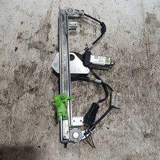 Alzacristalli elettrici anteri usato  Volpago del Montello