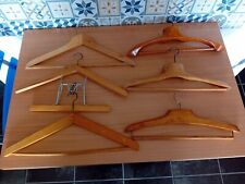 Lot anciens cintres d'occasion  Renaison