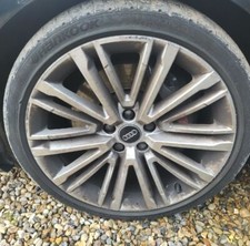 Full set audi for sale  SLOUGH