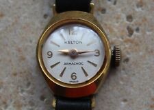 Ancienne montre femme d'occasion  Saint-Maur-des-Fossés