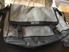 Bree messenger bag gebraucht kaufen  Keltern