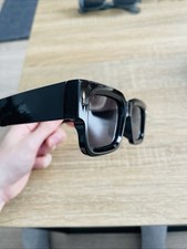 Lunettes soleil noires d'occasion  Saint-Leu-la-Forêt