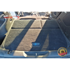 Rivestimento tappetino interno usato  Italia
