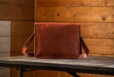 Tasche messenger leder gebraucht kaufen  Berlin