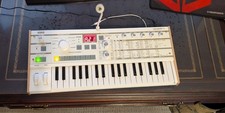 Alto-falante embutido branco KORG microKORG S MK-1S SINTETIZADOR/VOCODER 37 teclas comprar usado  Enviando para Brazil