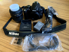 Kit nikon d5000 usato  Voghera