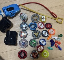 Beyblade bulk lot d'occasion  Expédié en Belgium