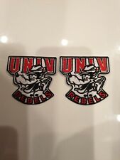 Usado, (2) PARCHES DE HIERRO UNLV REBELS bordados 3"" X 3"" MAGNÍFICOS  segunda mano  Embacar hacia Argentina