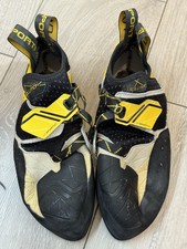 Footwear for sale  GREAT MISSENDEN