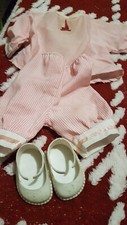 Paire chaussures poupée d'occasion Paire chaussures poupée d'occasion  Le Péage-de-Roussillon