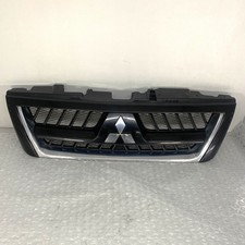 Front radiator grille for sale Front radiator grille for sale  ROTHERHAM