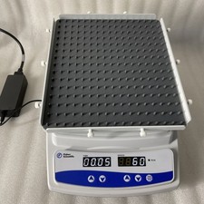 Fisher scientific platform d'occasion  Expédié en Belgium