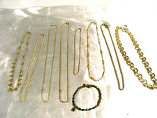 Lot chaine collier d'occasion  Équeurdreville-Hainneville