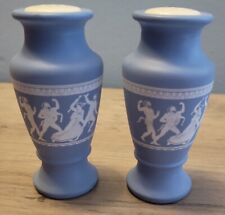 Conjunto de agitador de jasperware Milmar Industries Glass Wedgewood azul branco sal pimenta  comprar usado  Enviando para Brazil