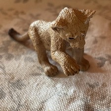 2007 schleich löwenjunges gebraucht kaufen  Leutesdorf