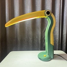 Abajur de mesa verde tucano por H. T. Huang década de 1980 vintage meados do século luz moderna comprar usado  Enviando para Brazil