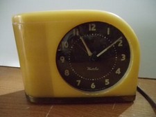 Usado, Relógio Westclox 'Moonbeam' S5-J 1954 com alarme e mostrador marrom claro intermitente. comprar usado  Enviando para Brazil