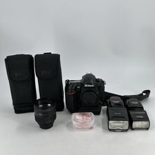 Câmera Nikon D4 16.2MP DSLR com Lente Nikon AF Nikkor 24-85mm f/2.8-4D - Muito Boa comprar usado  Enviando para Brazil