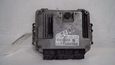 Calculateur moteur peugeot d'occasion  Sainte-Livrade-sur-Lot