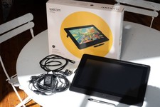 Wacom cintiq 15.6 usato  Torino
