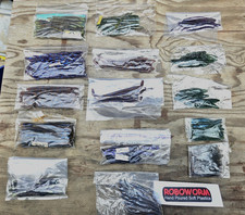 Roboworms - FX Worms & Rare Reepers - 150++ peças - Lote de minhocas de plástico - 15 pacotes, usado comprar usado  Enviando para Brazil