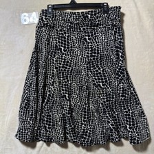 Apt skirt line for sale  Williamstown