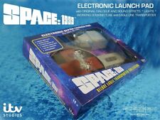 Sixteen space 1999 usato  Spedire a Italy