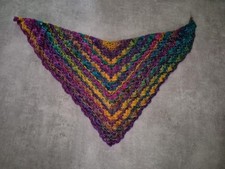 Gehäkeltes dreieckstuch handa gebraucht kaufen Gehäkeltes dreieckstuch handa gebraucht kaufen  Hilden