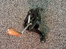 Singer sewing machine for sale  COLWYN BAY