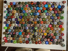 300 tappi corona usato 300 tappi corona usato  Genova