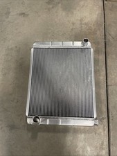Radiador Summit Racing passagem tripla 380325-3. Ajuste universal comprar usado  Enviando para Brazil
