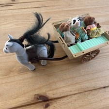 Famiglie sylvanian fattoria usato  Spedire a Italy