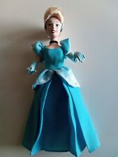 Cendrillon figurine disney d'occasion  Villeréal