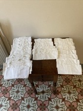 Lot brassières anciennes d'occasion Lot brassières anciennes d'occasion  Thuir