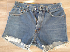 Short jean levis d'occasion  La Ferté-Frênel