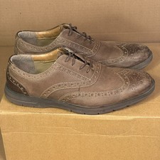 Sapatos sociais masculinos Oxford de couro marrom ponta das asas – Tamanho 8,5M design clássico Brogue comprar usado Sapatos sociais masculinos Oxford de couro marrom ponta das asas – Tamanho 8,5M design clássico Brogue comprar usado  Enviando para Brazil