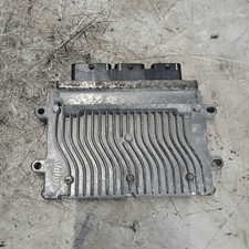 1943q6 centralina iniezione usato 1943q6 centralina iniezione usato  Italia