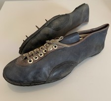 Rare anciennes chaussures d'occasion  Clarensac