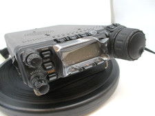 Yaesu 857 ysk usato  Spedire a Italy