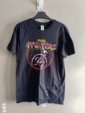 Shirt foo fighters usato Shirt foo fighters usato  Spedire a Italy